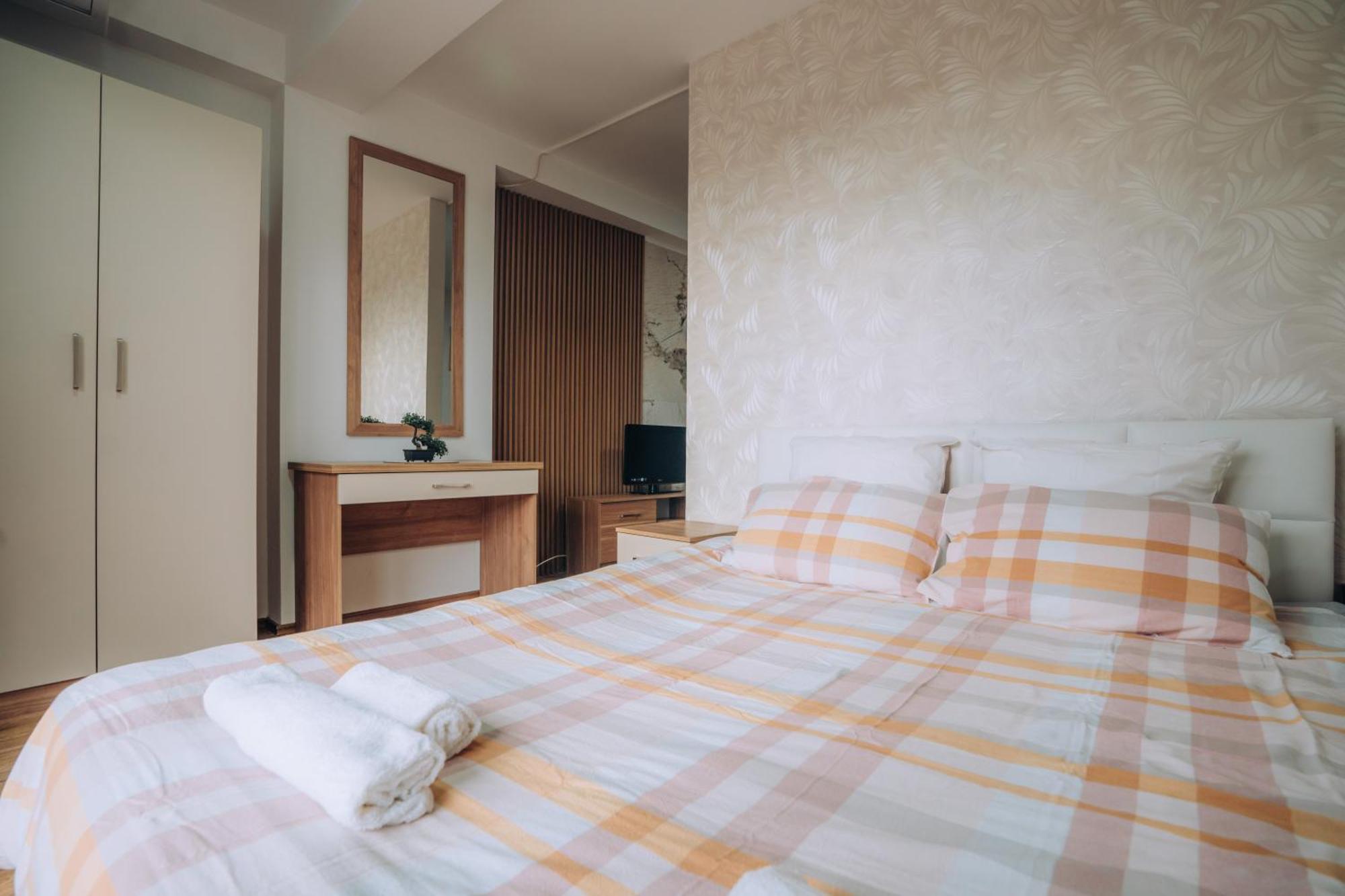 Sana Apartments Охрид Екстериор снимка