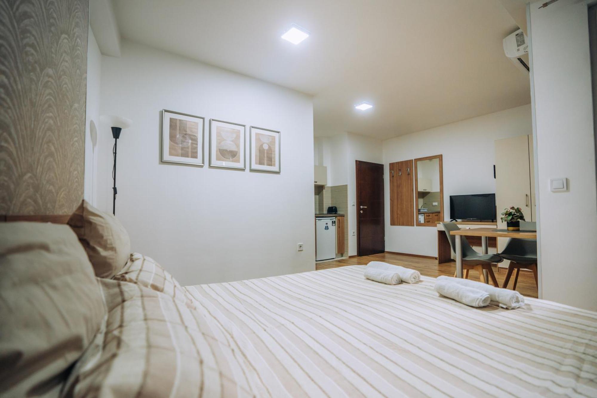 Sana Apartments Охрид Екстериор снимка